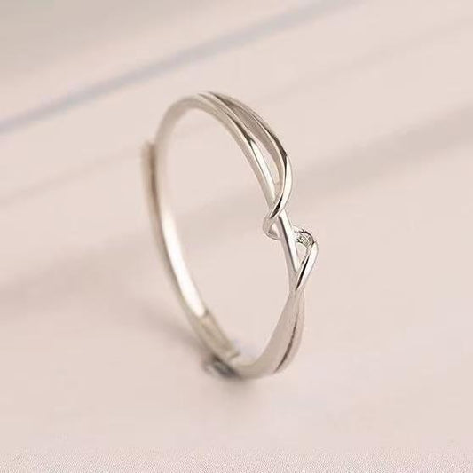 Simple line ring geometric band